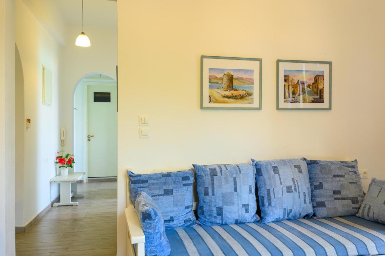 Appartement Marilena Seaside House à Elounda Extérieur photo
